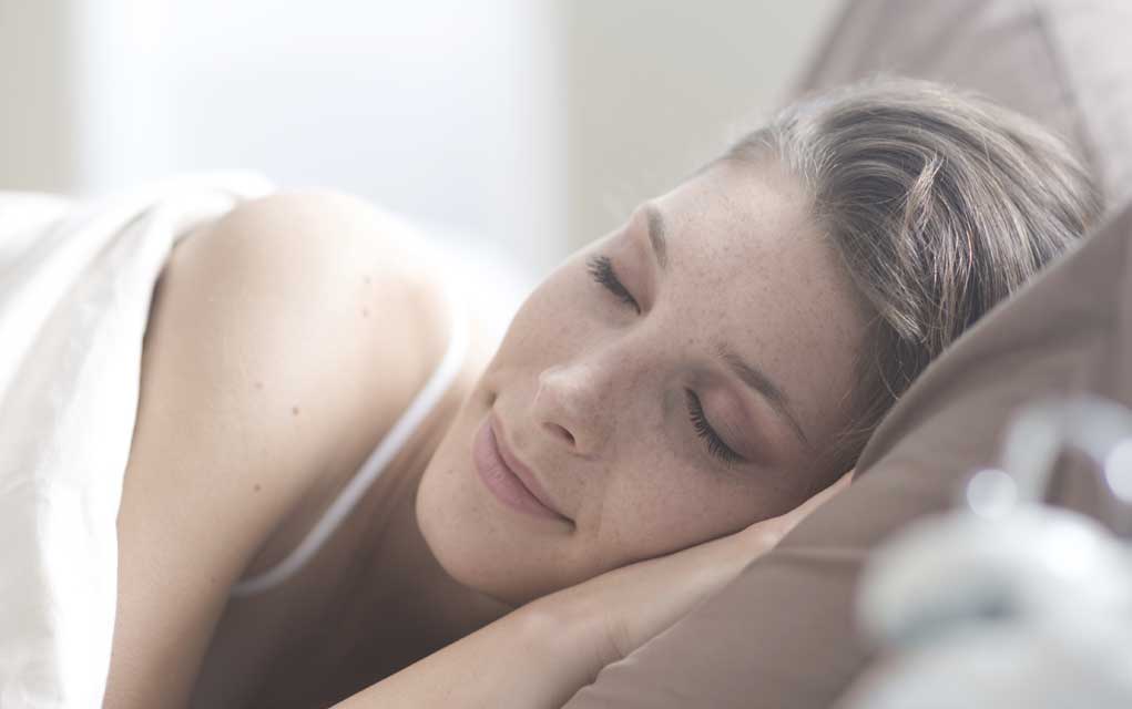 A Big Pillow Can Have Massive Sleep Benefits
